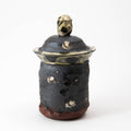 Petit pot avec couvercle